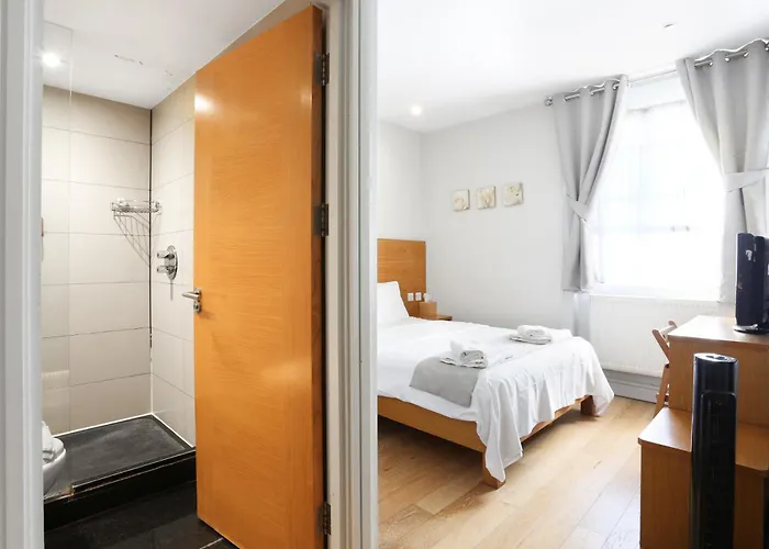 Beiroom Hyde Park Apartments